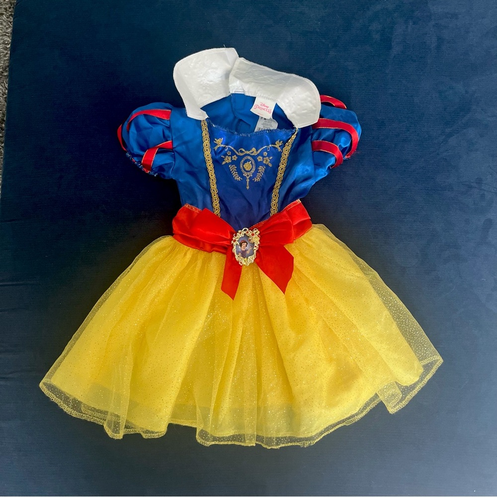 Snow White costume - 2T